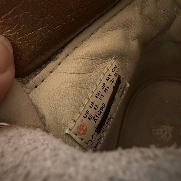 Timberlands boots - Picture 9 of 9